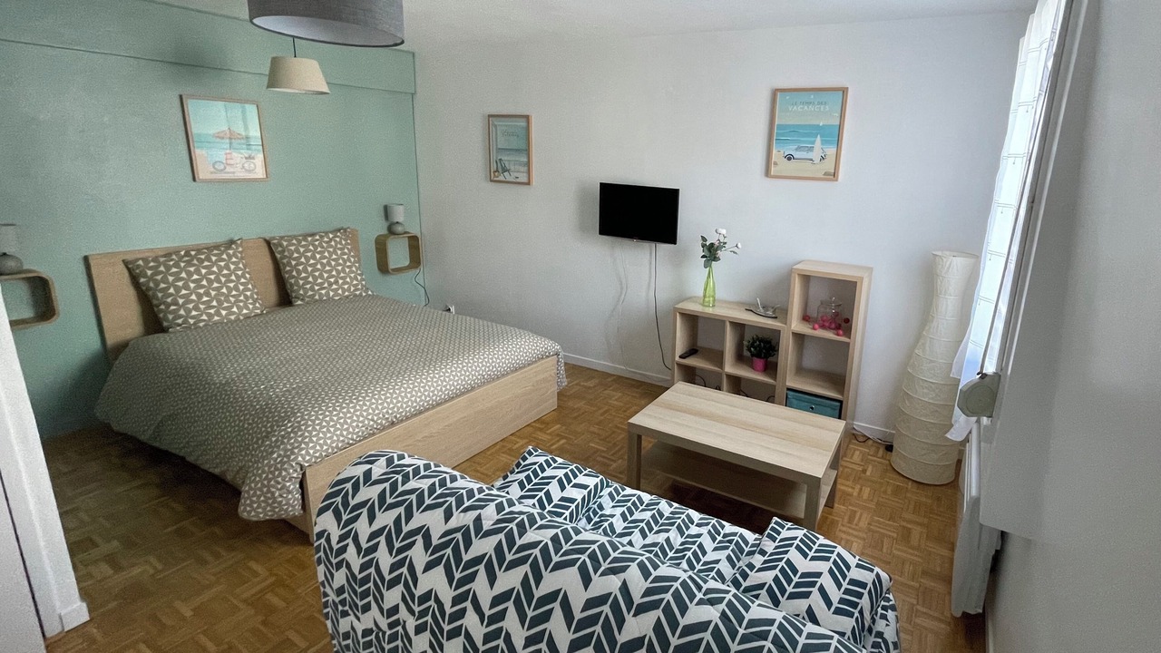 Photo of Bedroom in Aix-les-Bains City Center