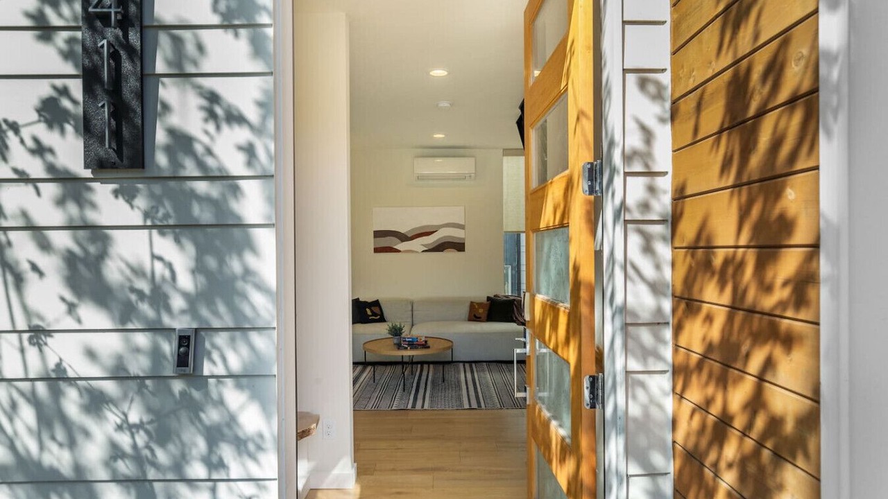 Photo of Others in North Beacon Hill