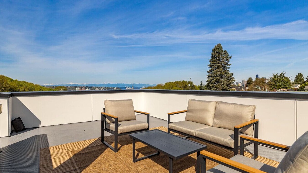 Photo of Others in North Beacon Hill