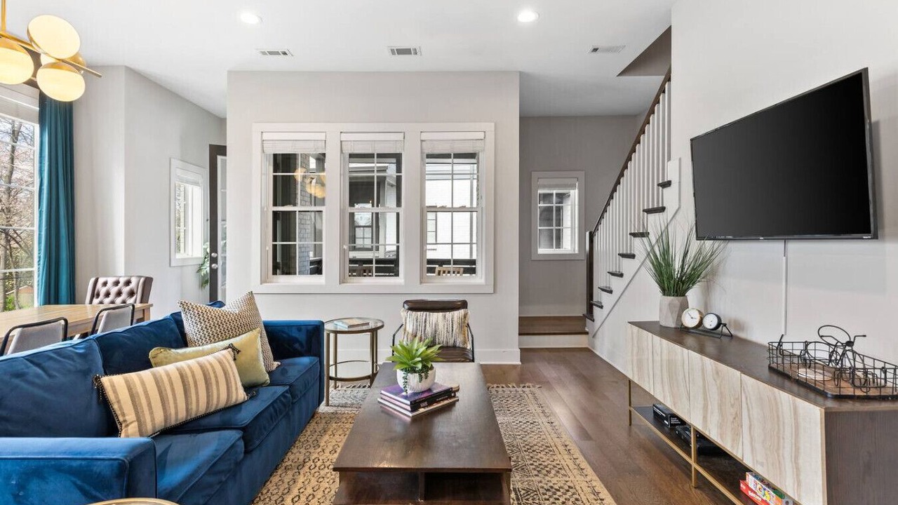 Photo of Bedroom in Historic Waverly