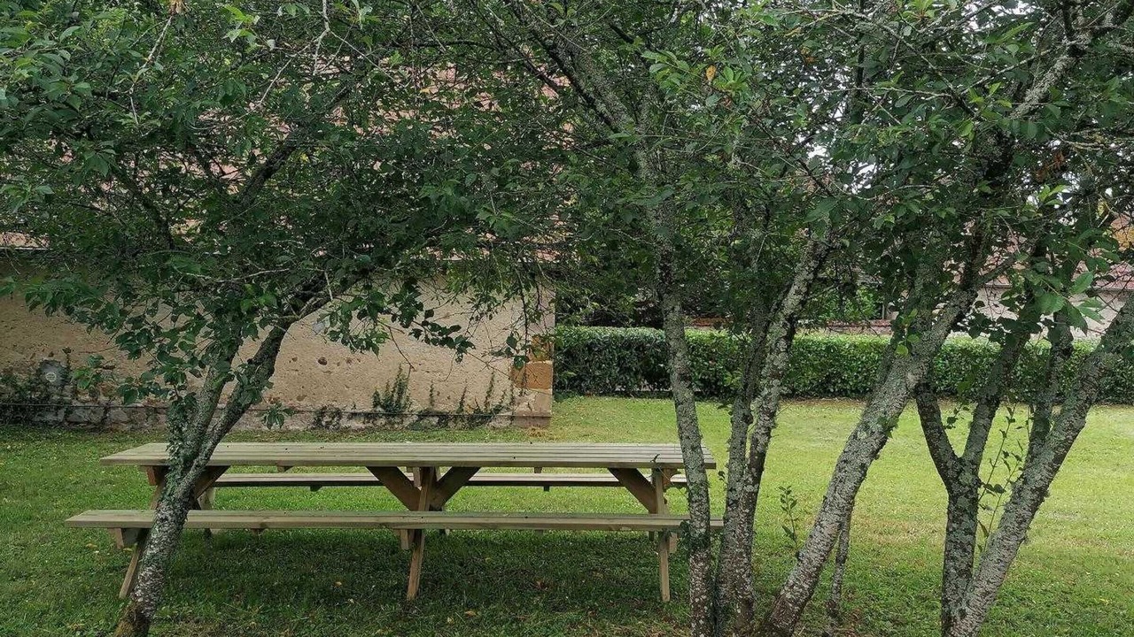 Photo of Outdoor in Theneuille