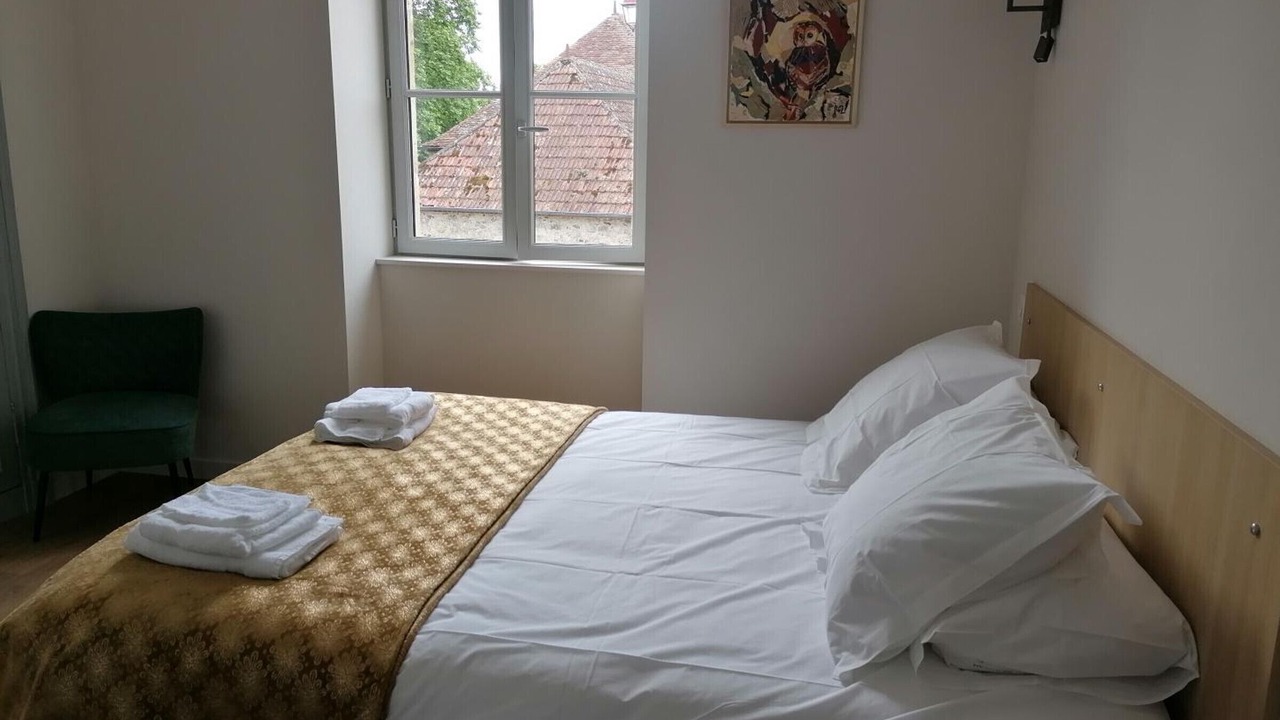 Photo of Bedroom in Theneuille