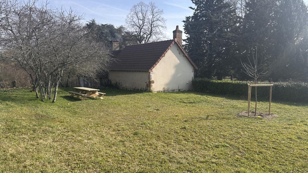 Photo of Outdoor in Theneuille