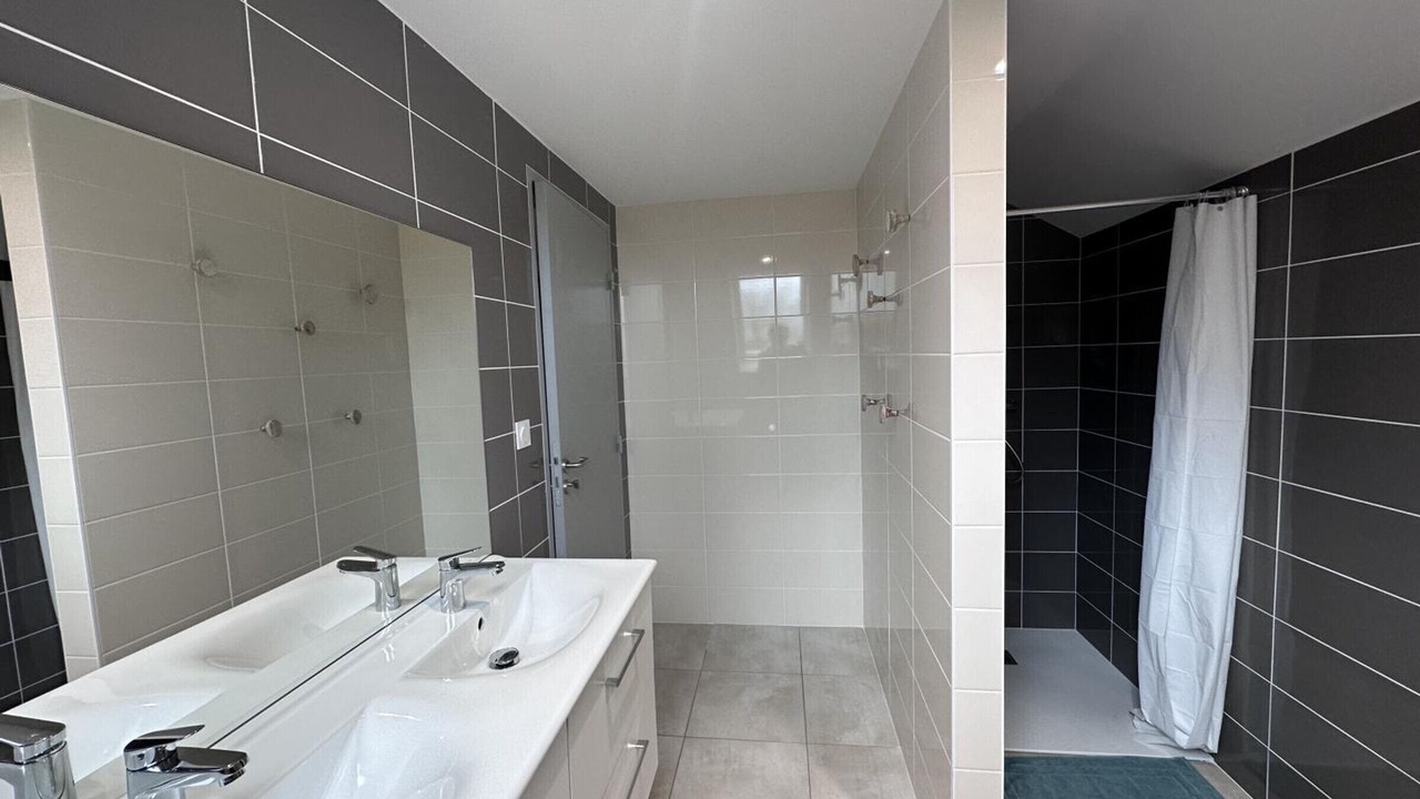 Photo of Bathroom in Theneuille