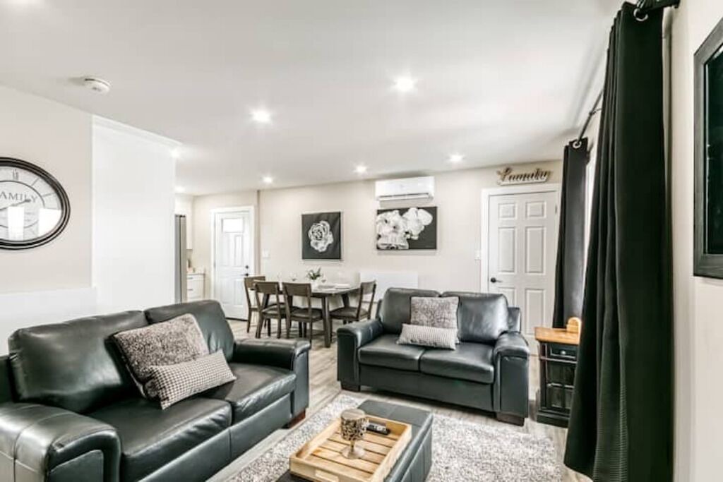 Photo of Livingroom in Sudbury