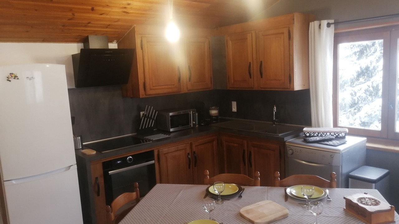 Photo of Kitchen in Saint-Veran