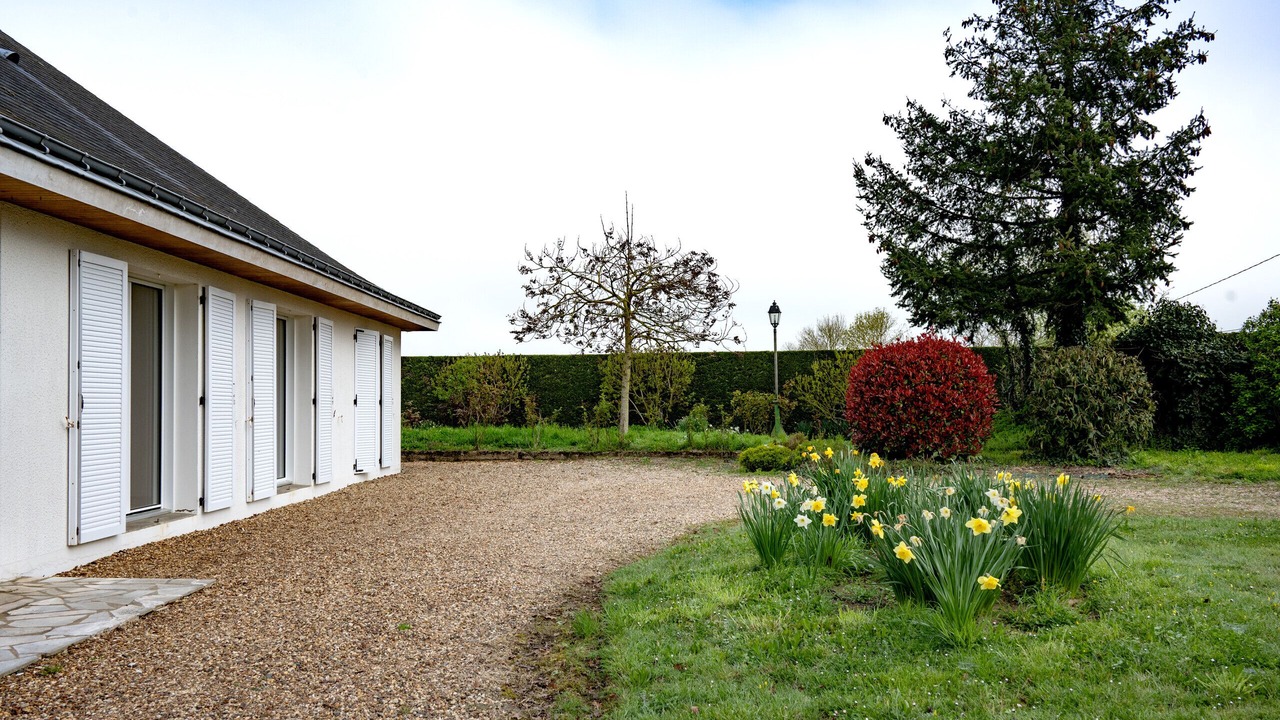 Photo of Others in Varades