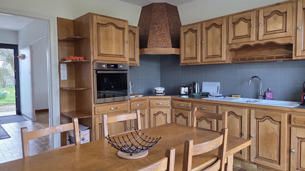 Photo of Others in Varades