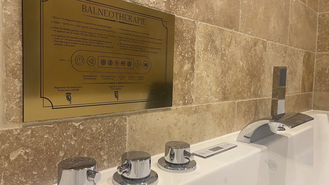 Photo of Others in Cornil