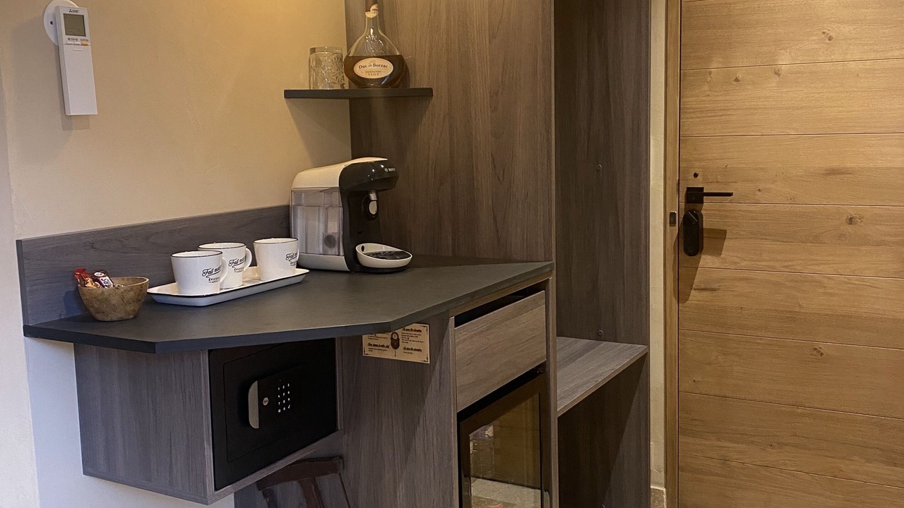 Photo of Others in Cornil