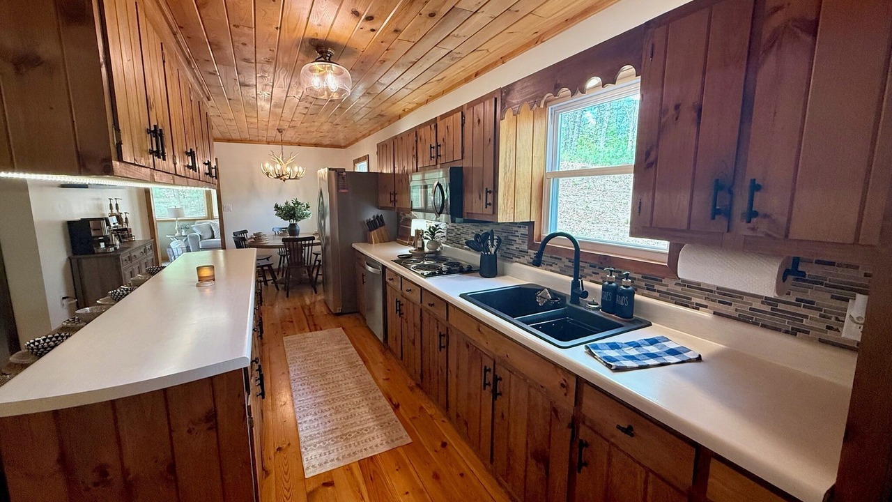 Photo of Kitchen in Unaka