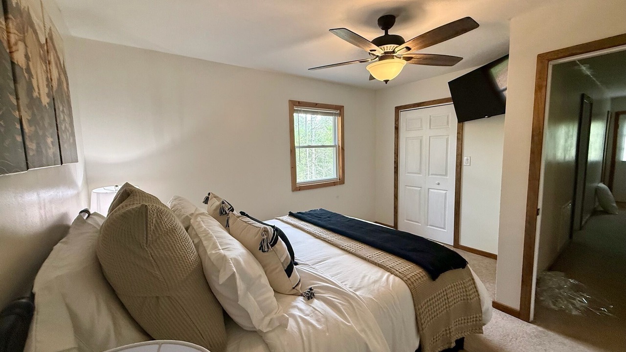 Photo of Bedroom in Unaka