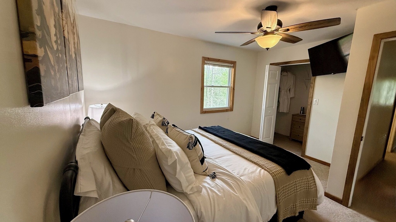 Photo of Bedroom in Unaka