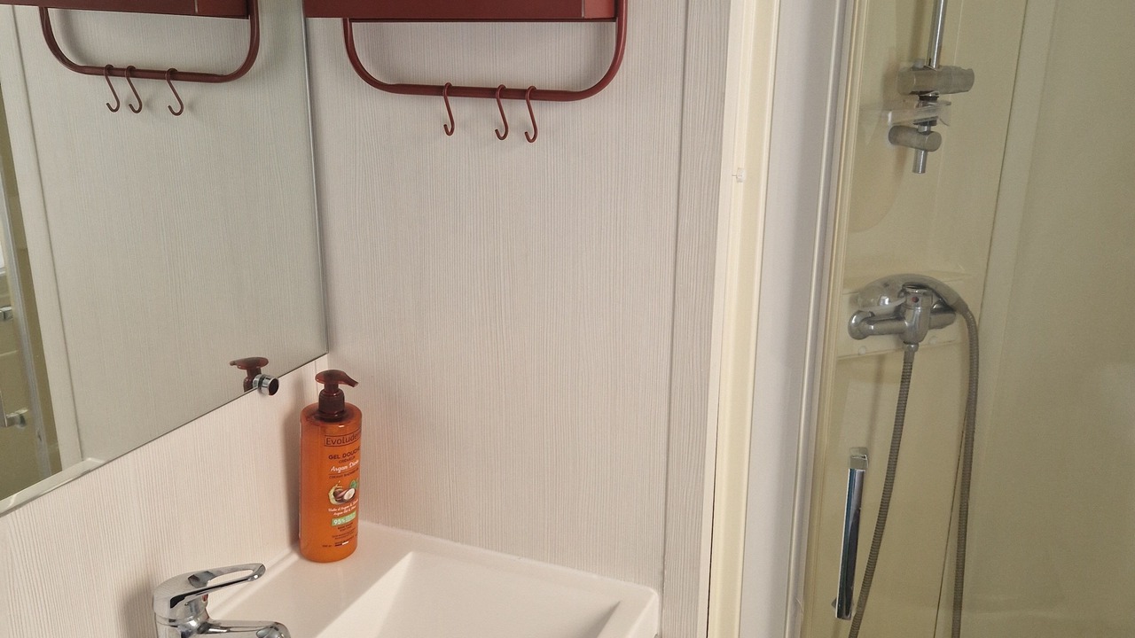 Photo of Bathroom in Chateauneuf-de-Galaure