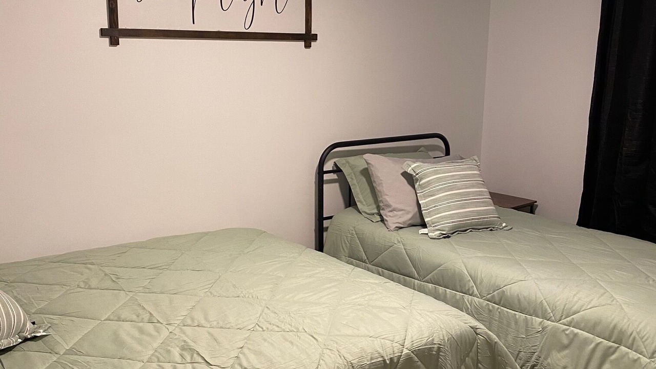 Photo of Bedroom in Cambridge-Narrows