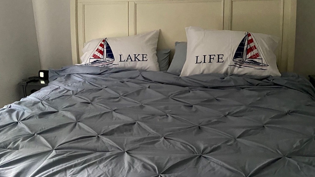 Photo of Bedroom in Cambridge-Narrows