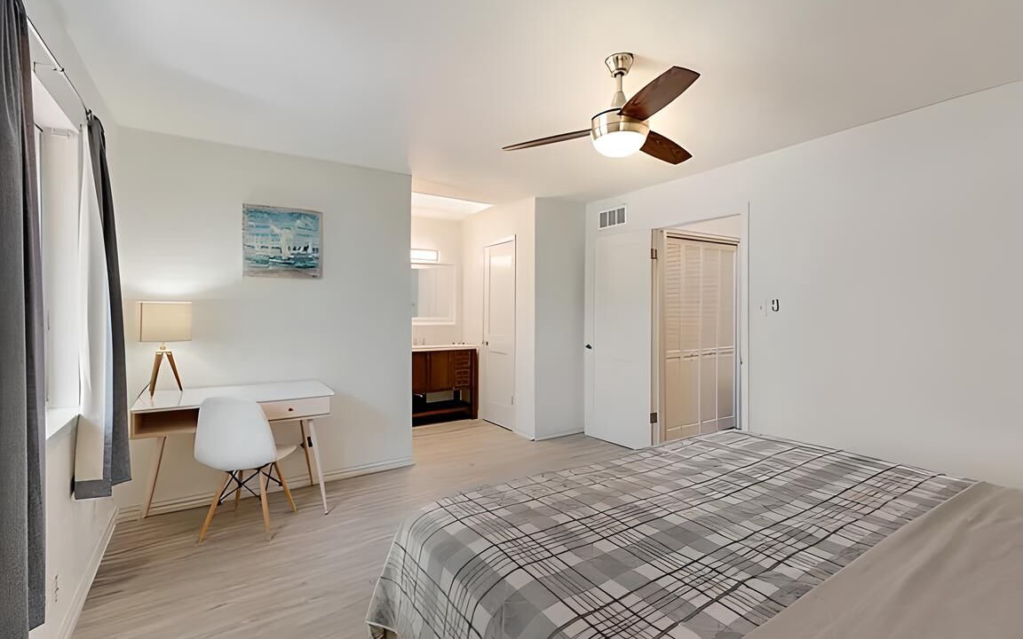 Photo of Bedroom in Northeast Dallas
