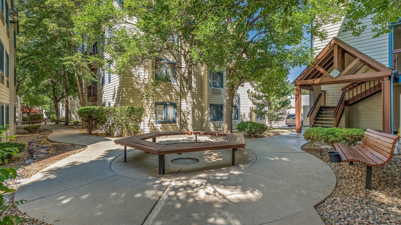 Photo of Patio Balcony in Englewood