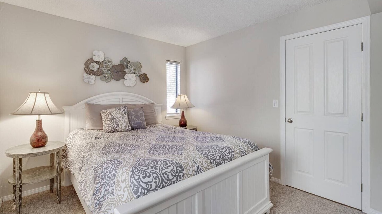 Photo of Bedroom in Englewood
