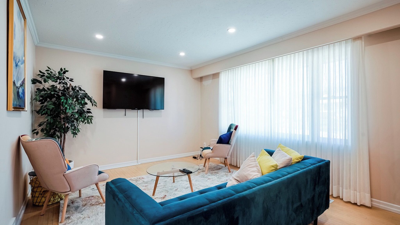 Photo of Livingroom in Whitby