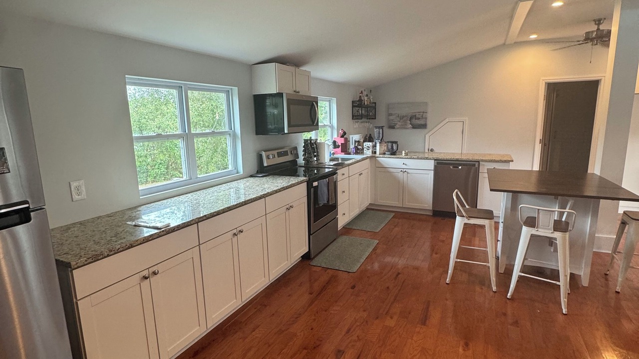 Photo of Kitchen in Ashland City
