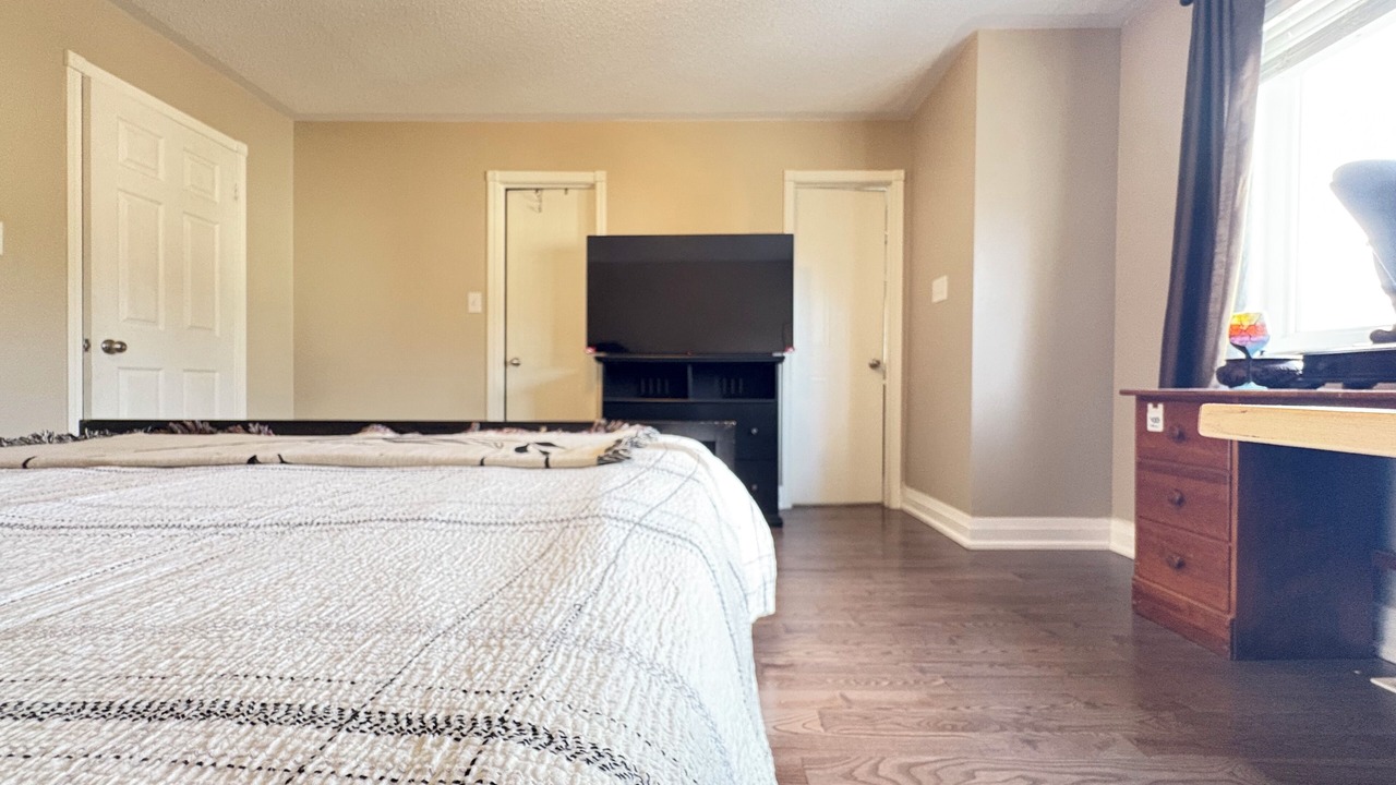 Photo of Bedroom in Pickering