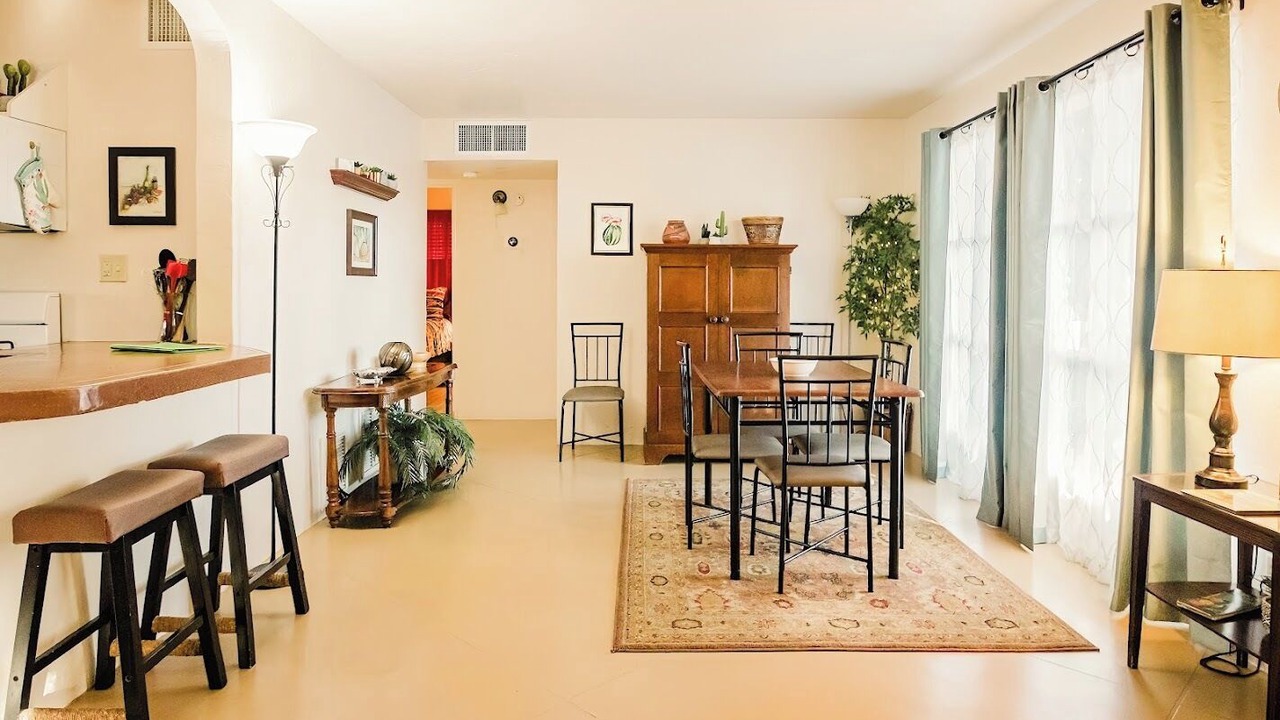 Photo of Bedroom in Midtown