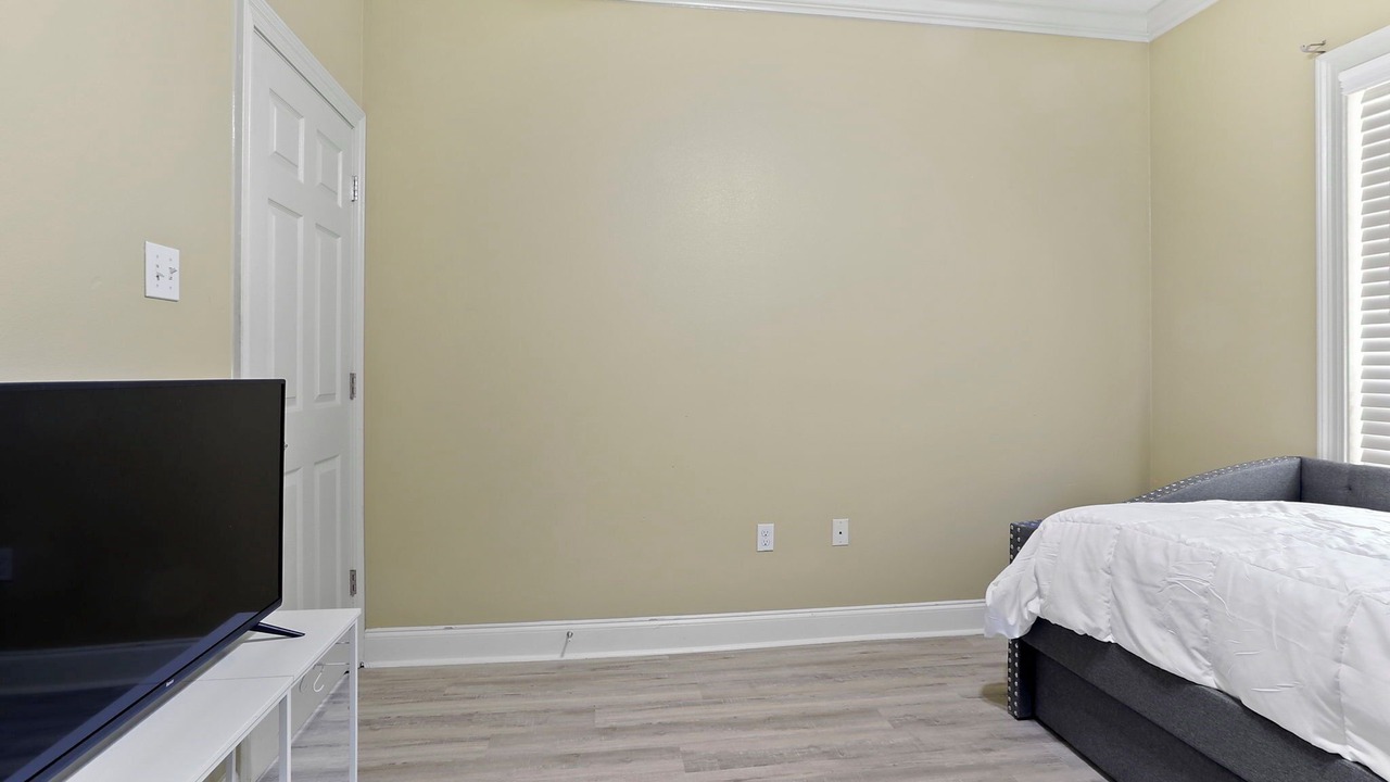 Photo of Bedroom in South Baton Rouge