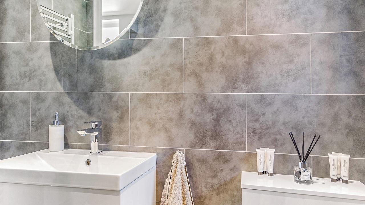 Photo of Bathroom in Haltwhistle