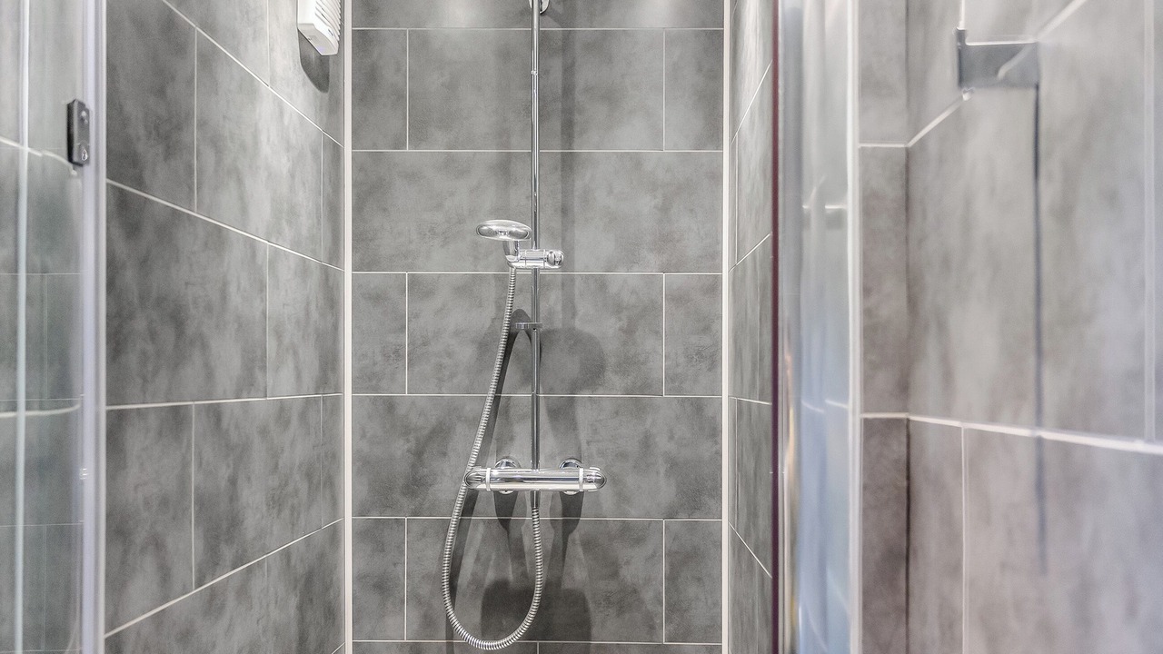 Photo of Bathroom in Haltwhistle