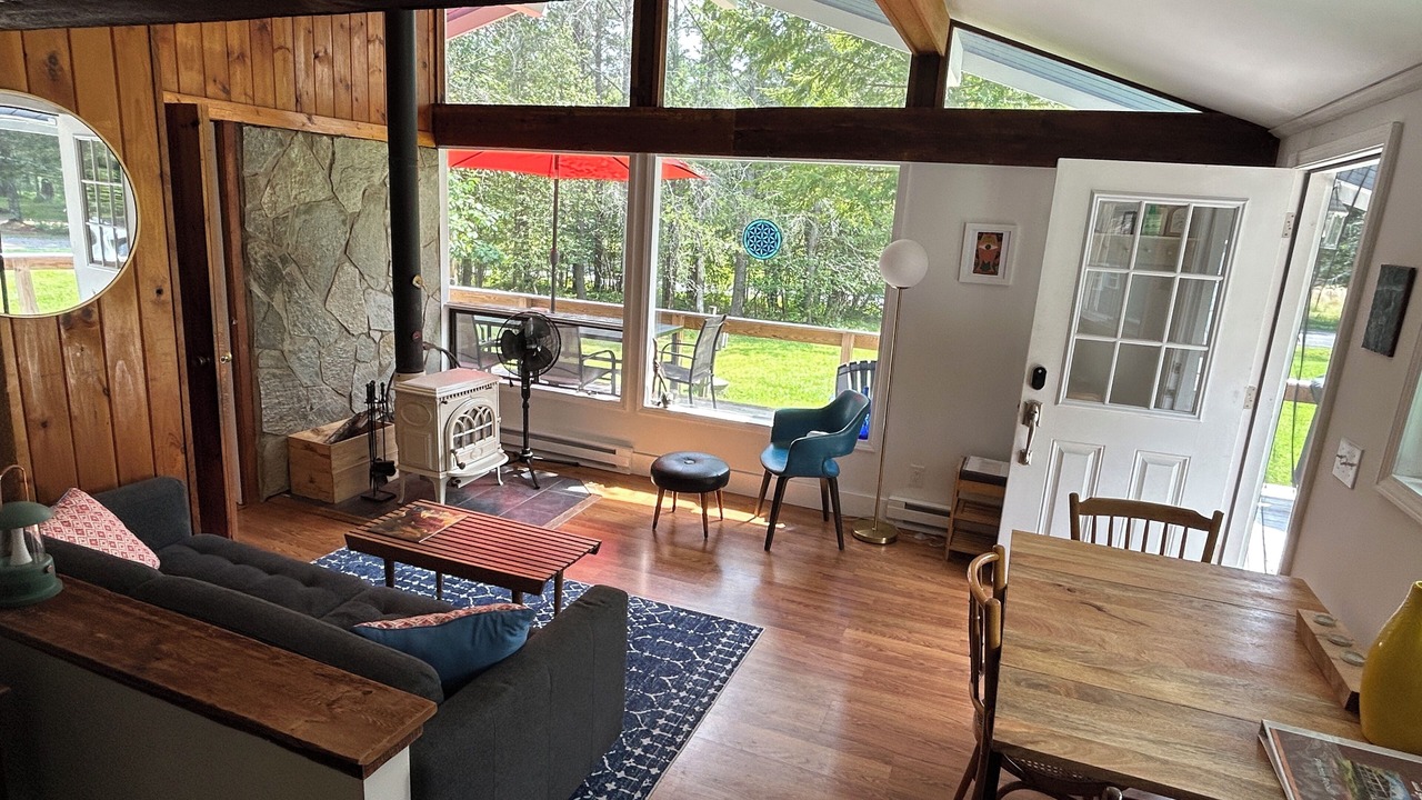 Photo of Livingroom in East Jewett