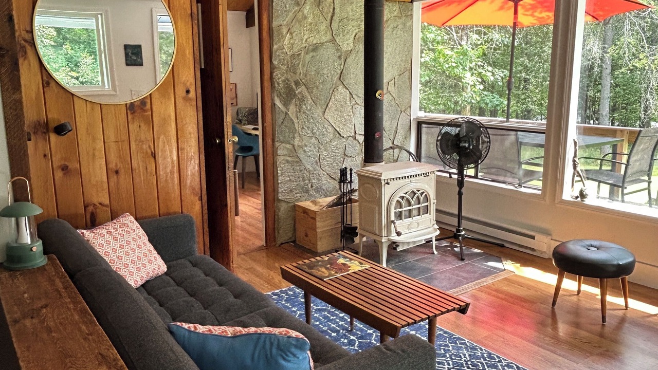 Photo of Livingroom in East Jewett