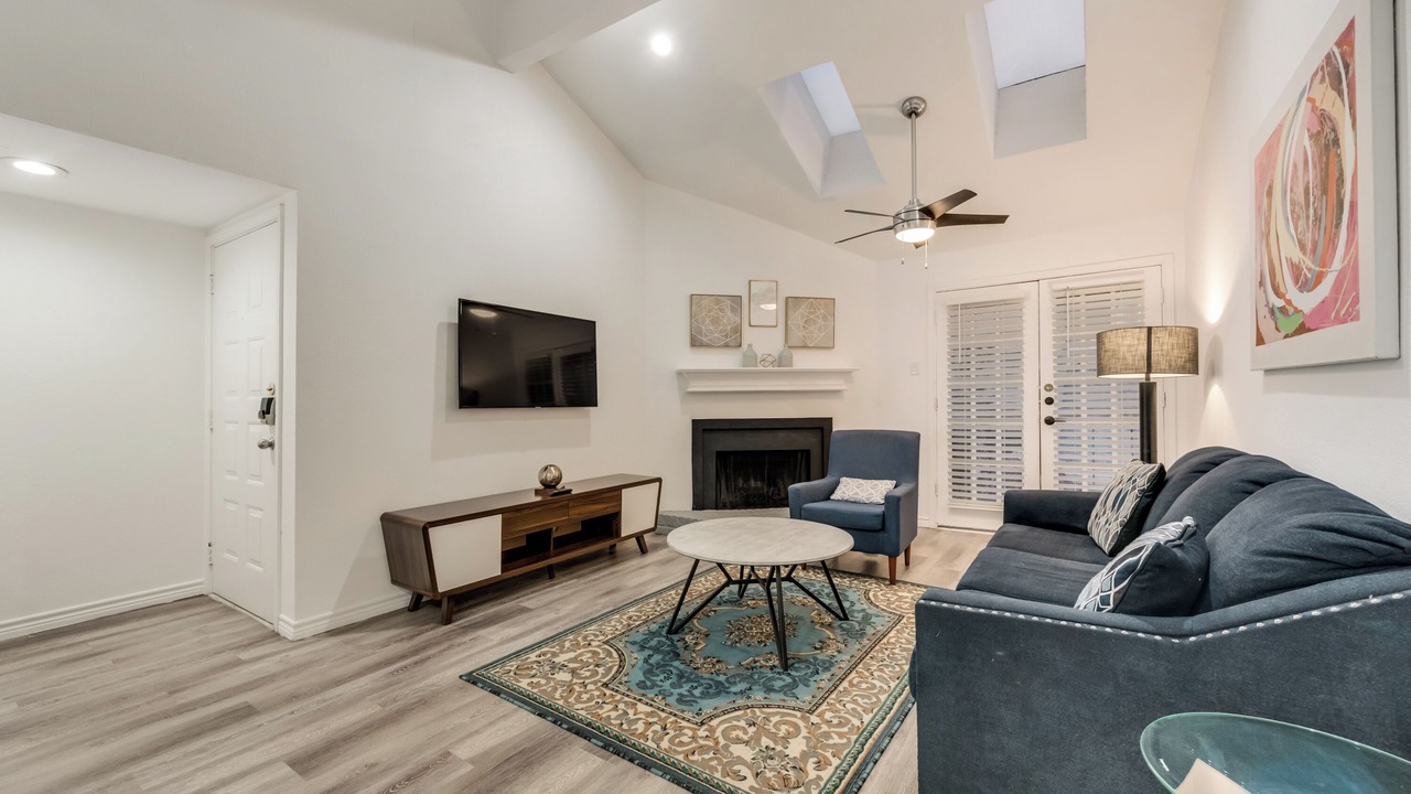 Photo of Livingroom in Vickery Meadow