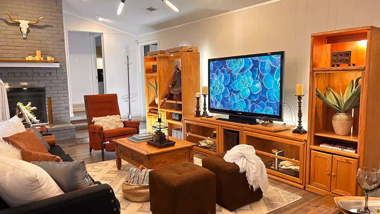 Photo of Livingroom in DeSoto