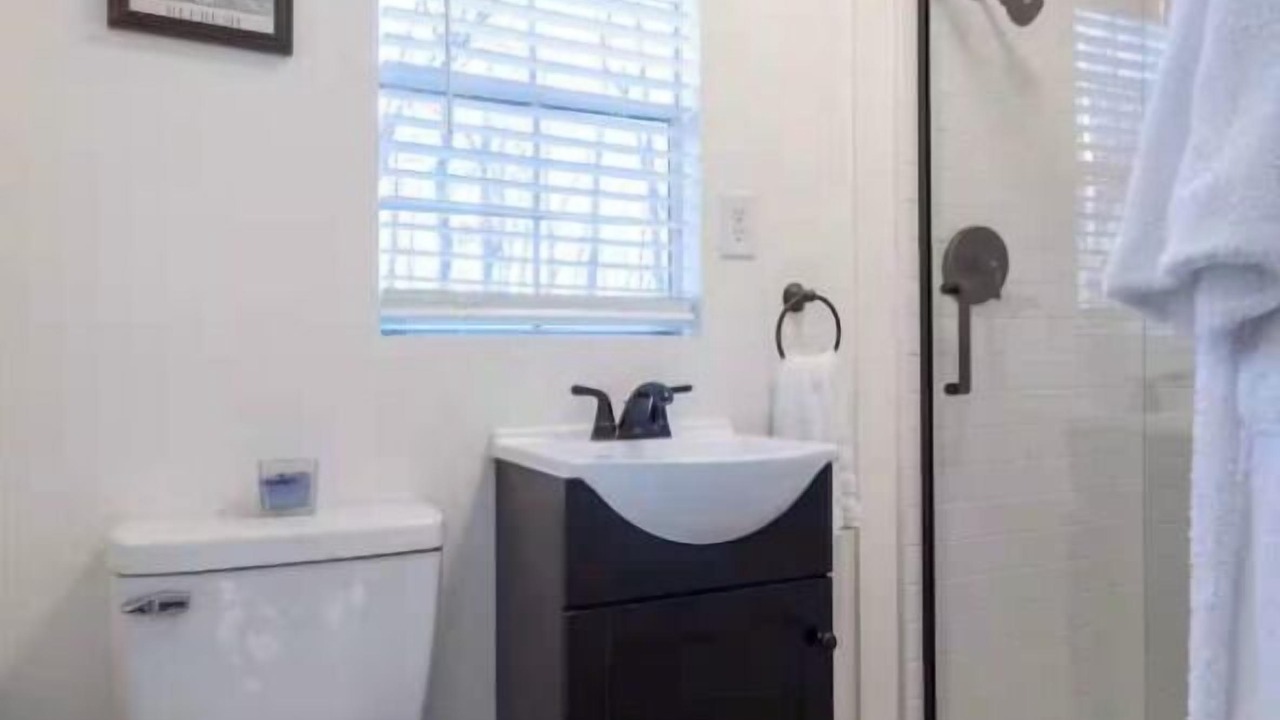 Photo of Bathroom in Stanton