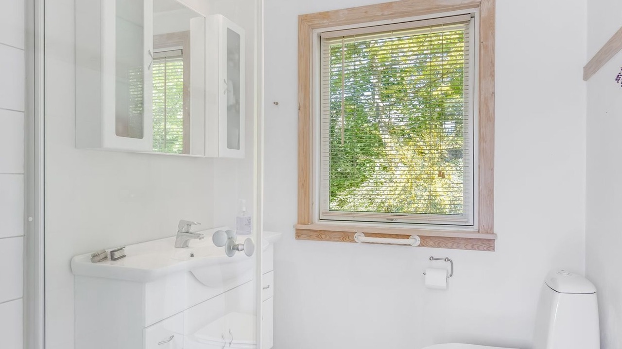 Photo of Bathroom in Yderby