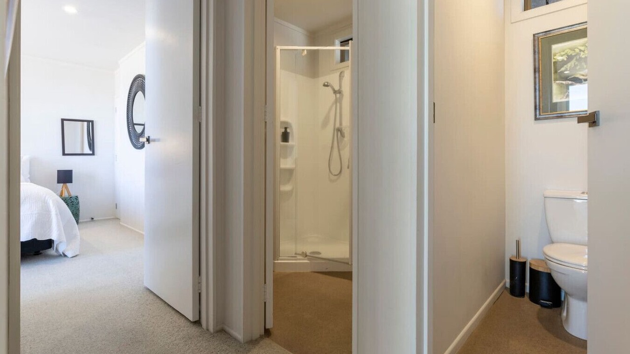 Photo of Bathroom in Waipahihi