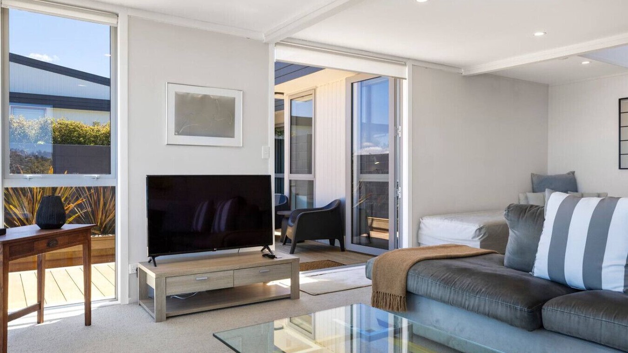 Photo of Livingroom in Waipahihi