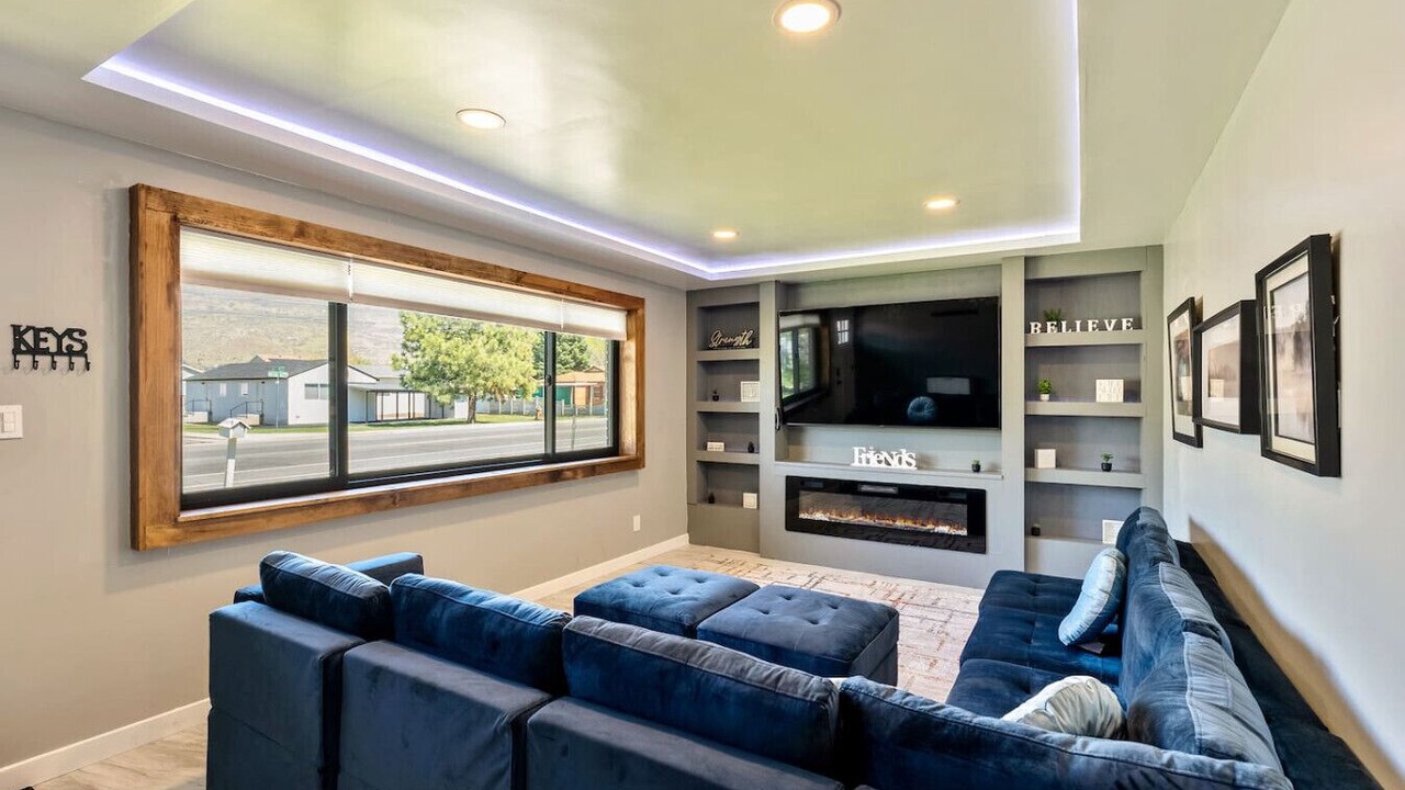 Photo of Livingroom in Orem