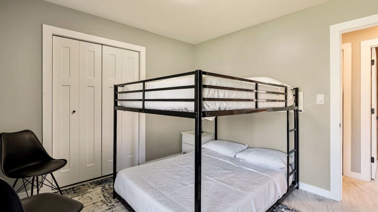 Photo of Bedroom in Orem