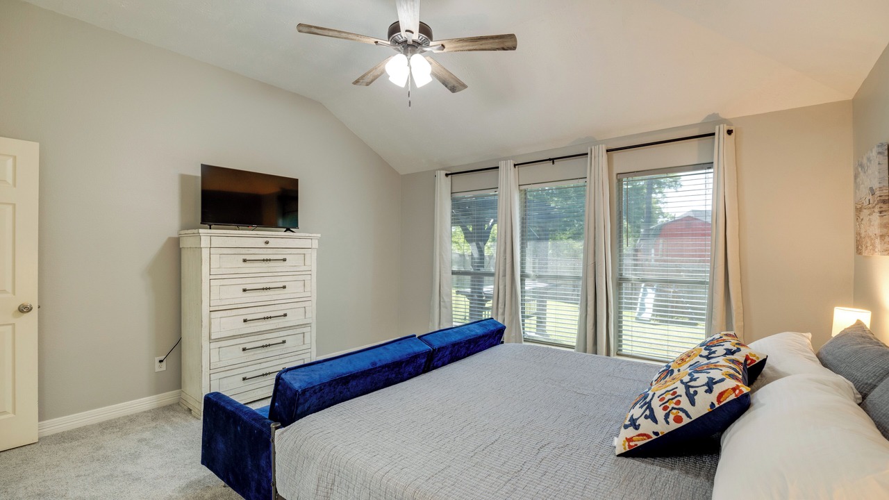 Photo of Bedroom in Cove