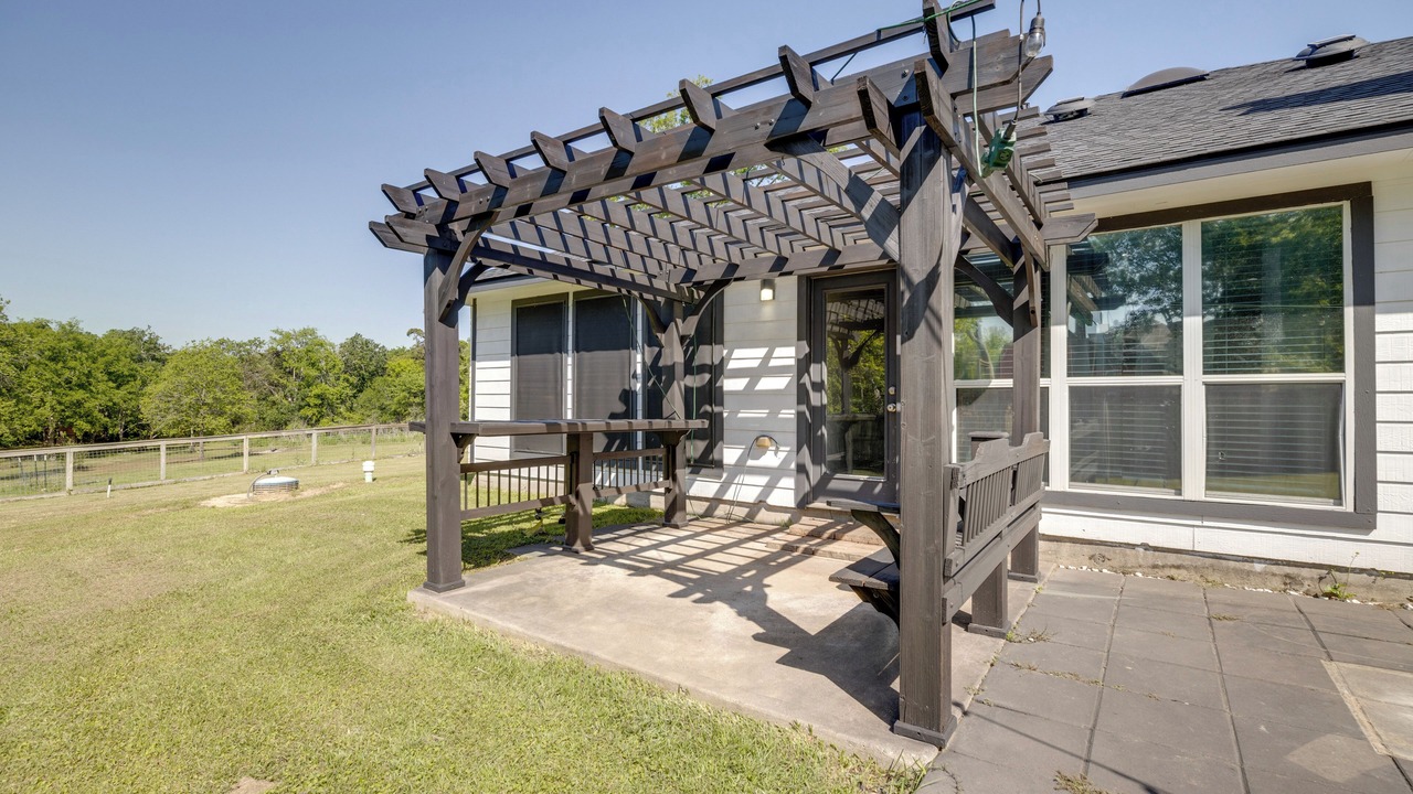Photo of Patio Balcony in Cove