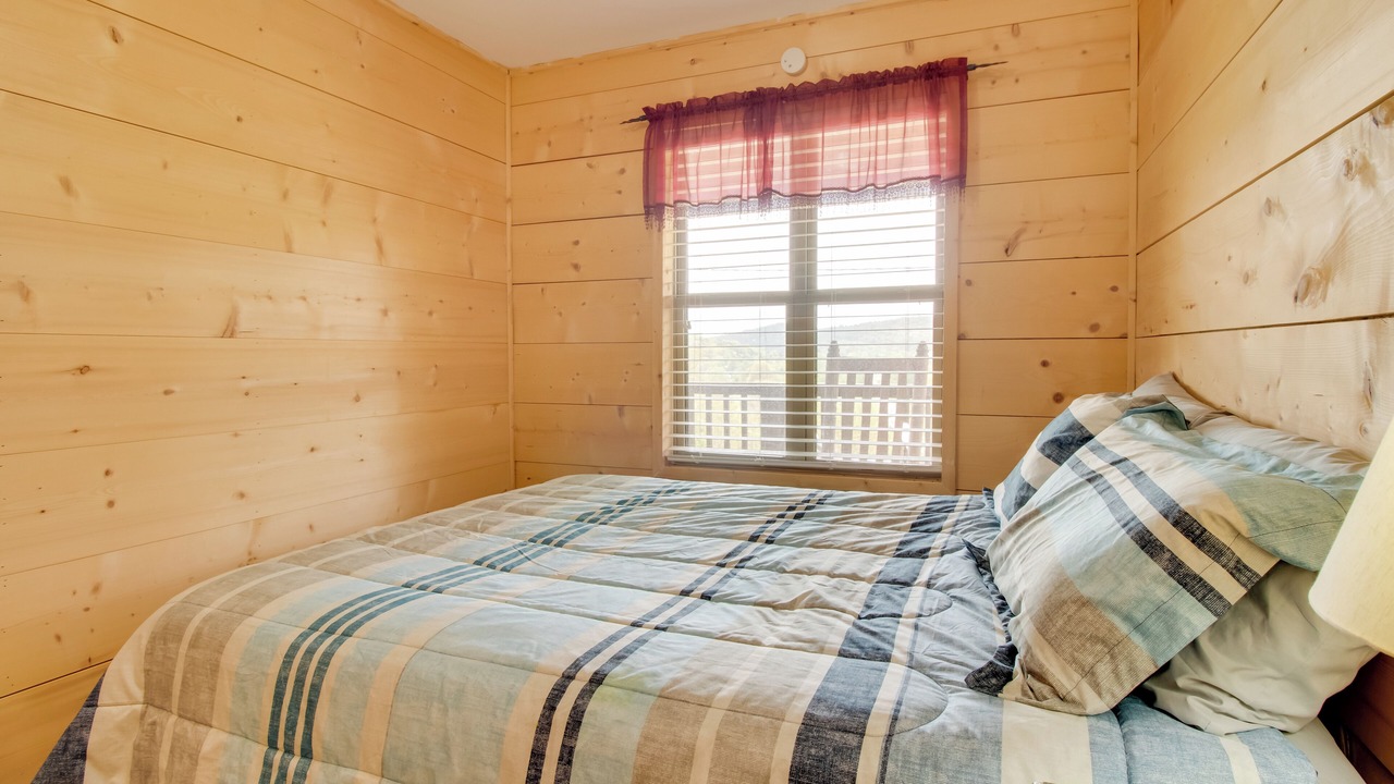 Photo of Bedroom in Mountain View