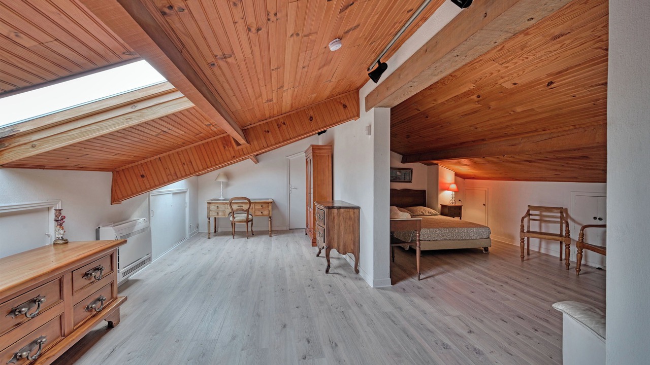 Photo of Bedroom in Saint-Saturnin-les-Avignon