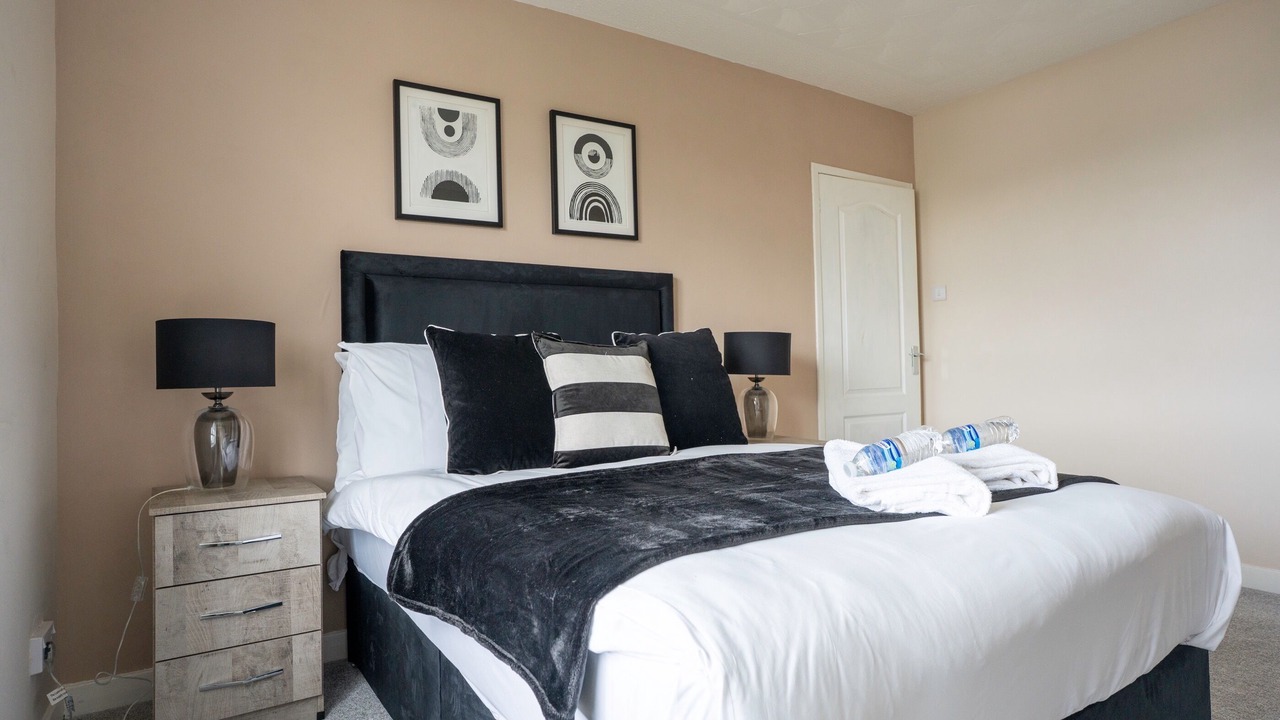 Photo of Others in Bathgate