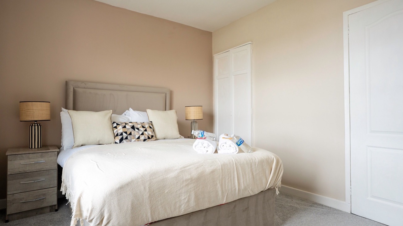 Photo of Others in Bathgate