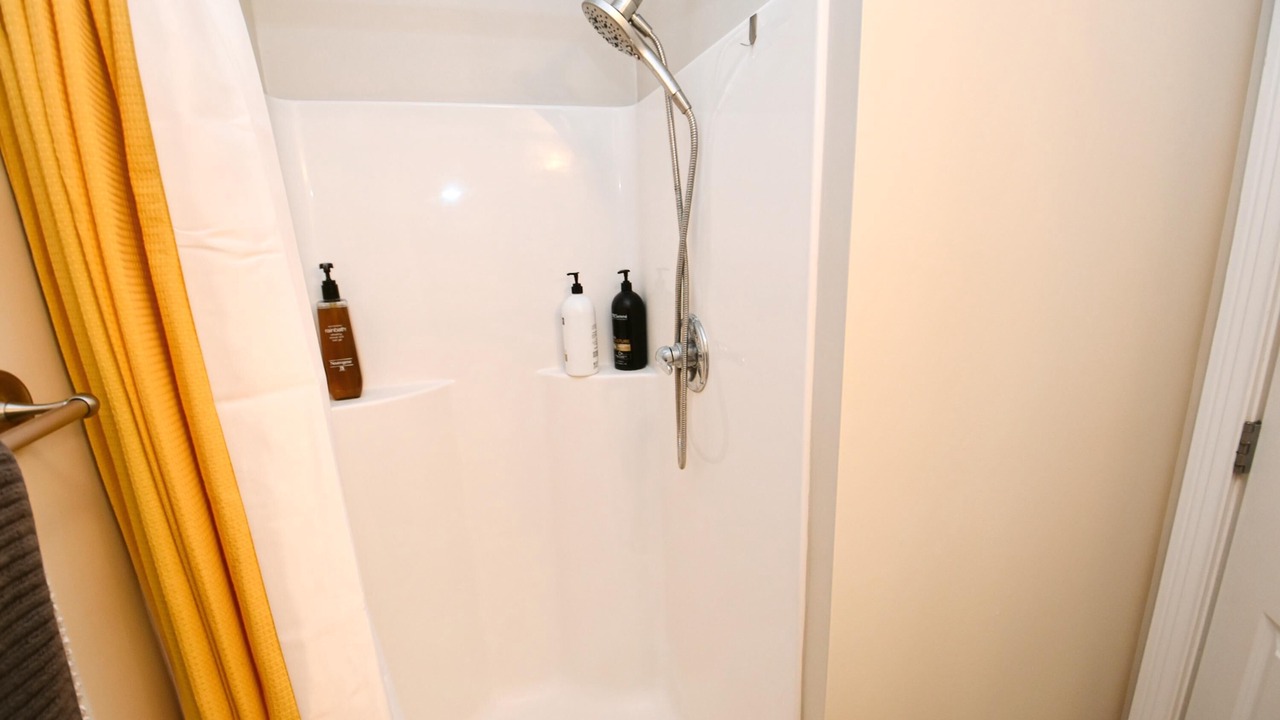 Photo of Bathroom in Roseland