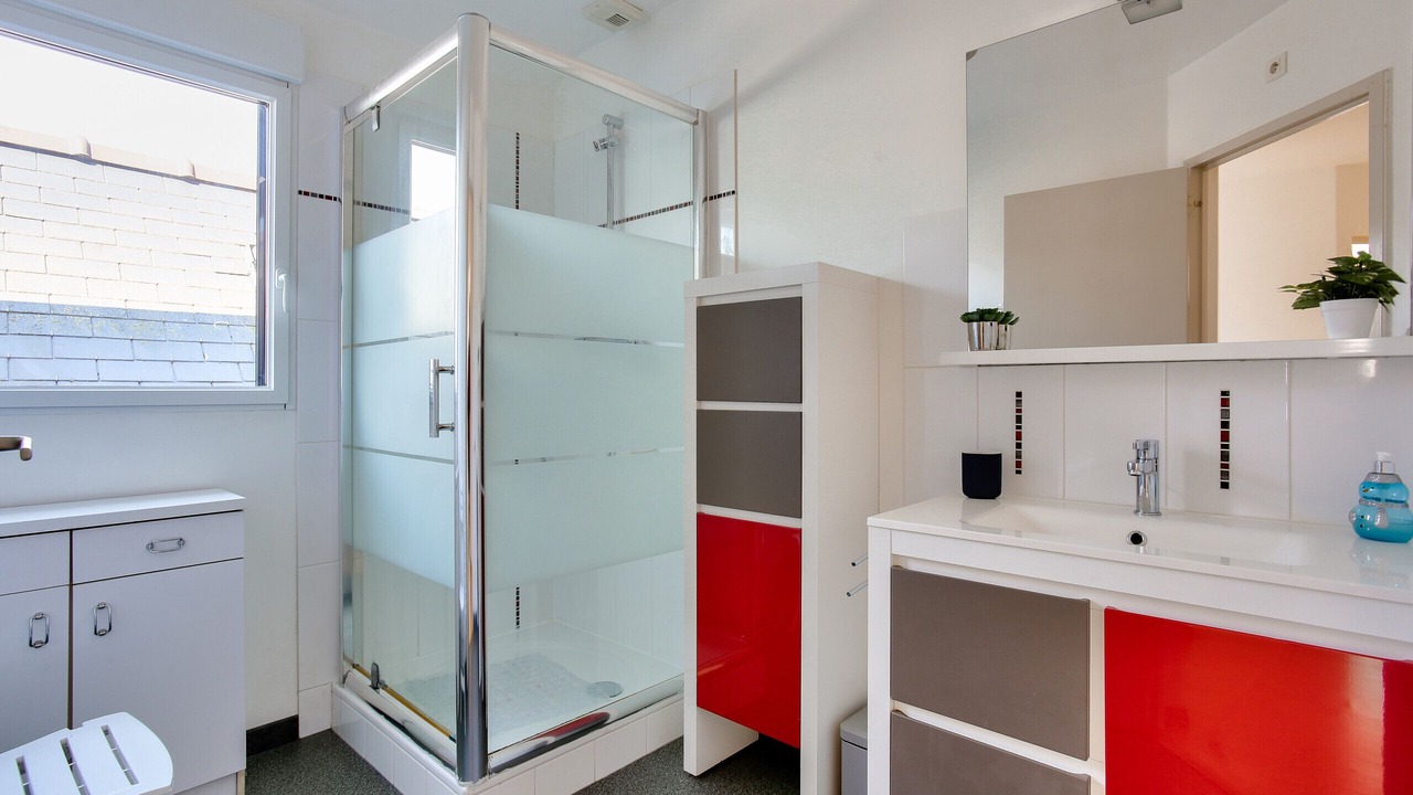 Photo of Bathroom in Saint-Briac-sur-Mer