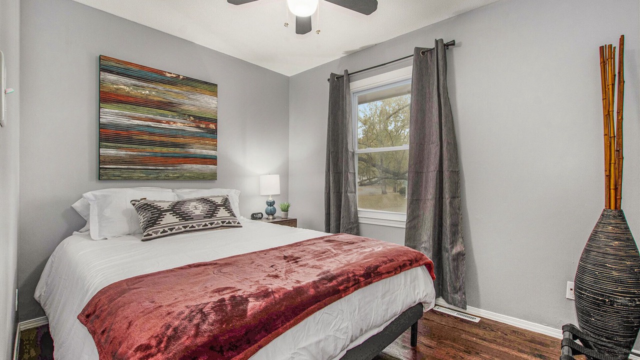 Photo of Bedroom in Grandview