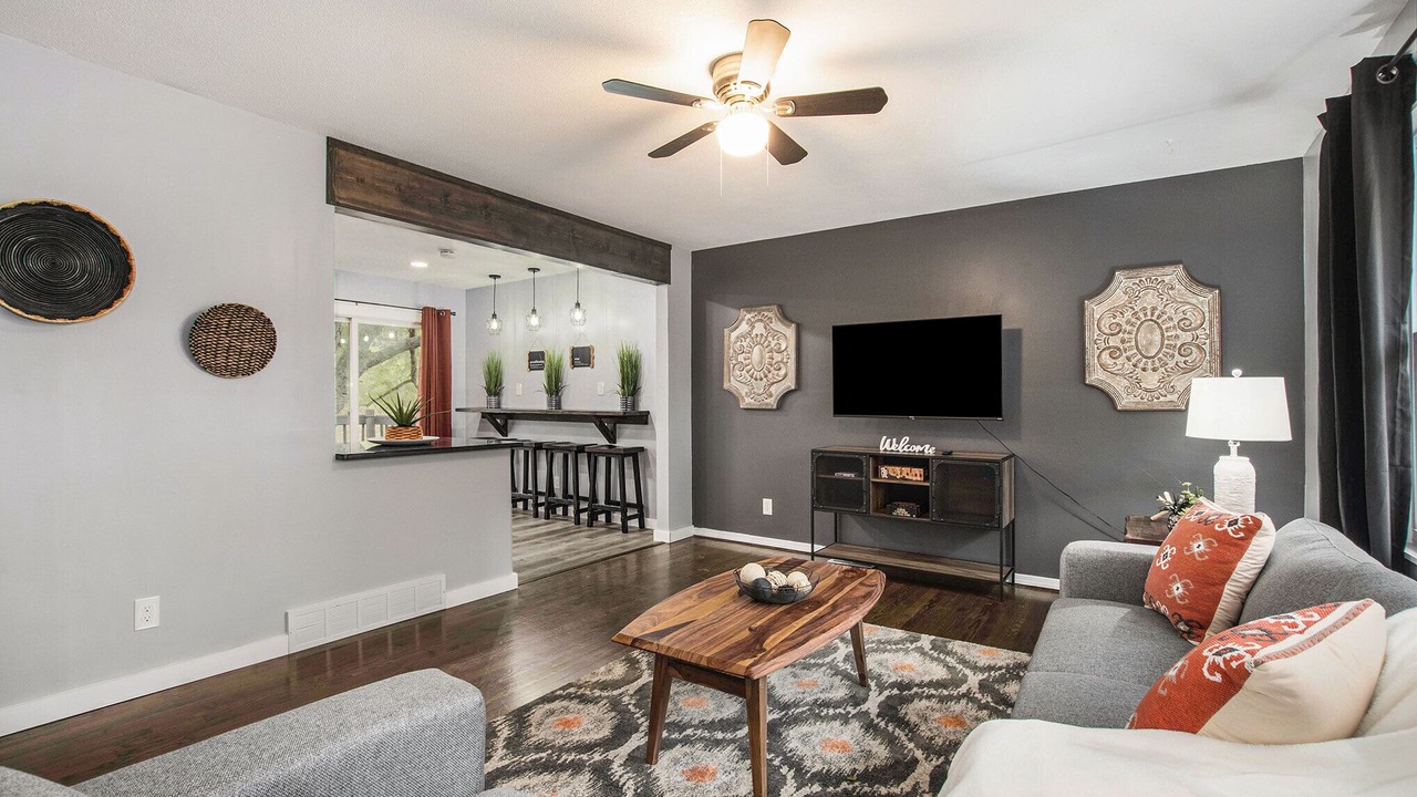 Photo of Livingroom in Grandview